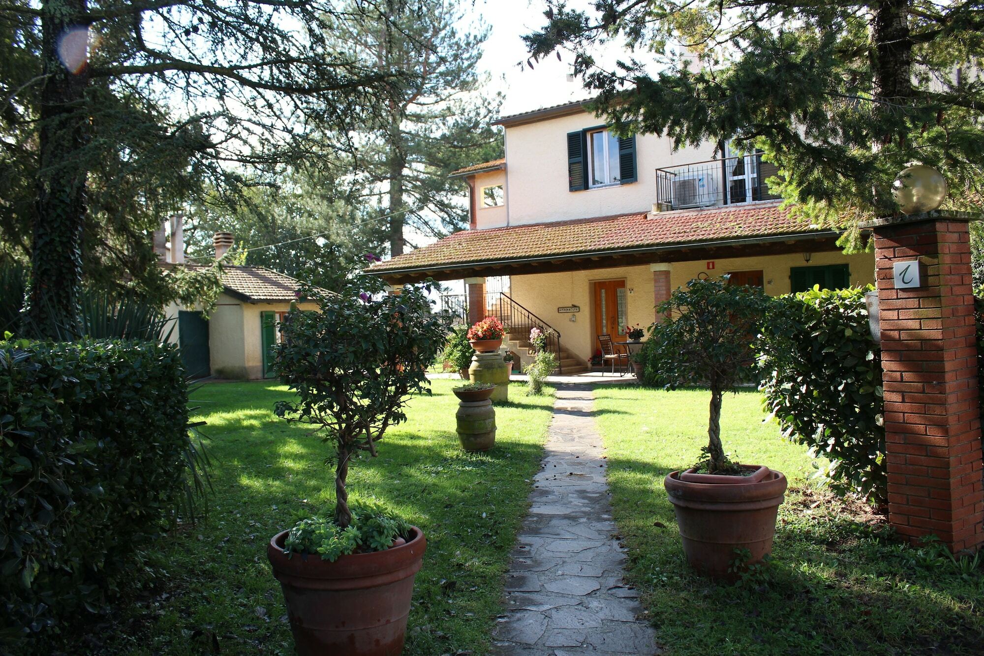 מונטמראנו Agriturismo Il Capannone מראה חיצוני תמונה